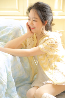 年轻的妈妈